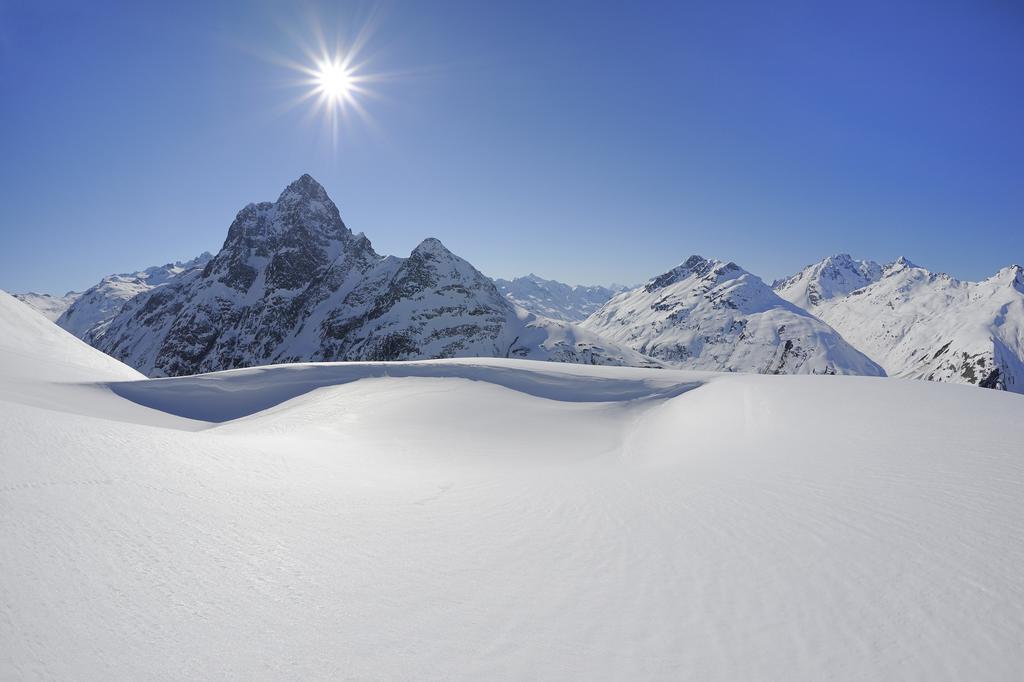 Posthotel Strengen Am Arlberg ภายนอก รูปภาพ